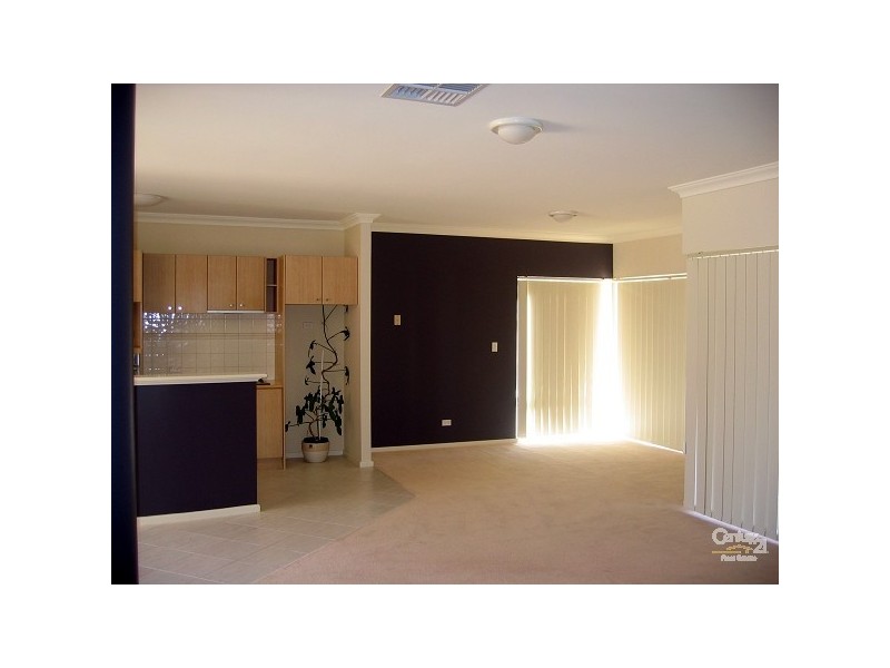 4 Wave Cove, Port Kennedy WA 6172