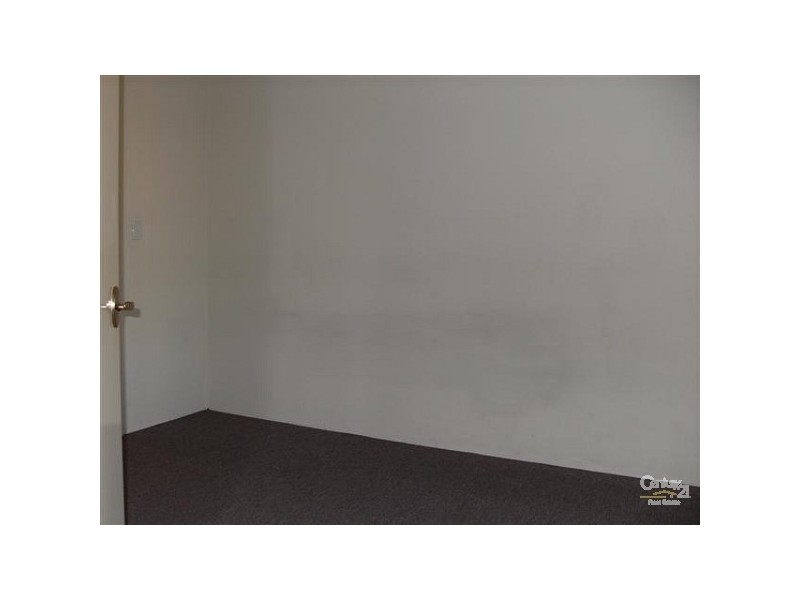 5/2 Redbud Place, Cooloongup WA 6168