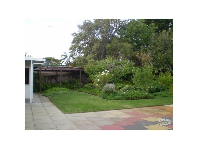 50 Frederick Street, Shoalwater WA 6169