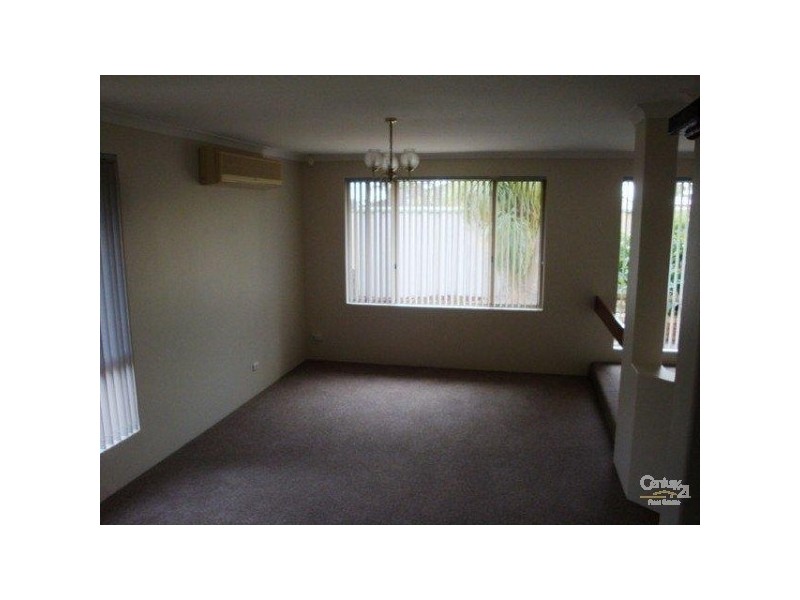 65 Grange Drive, Cooloongup WA 6168