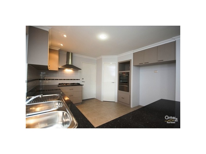 6 Minchin Turn, Baldivis WA 6171