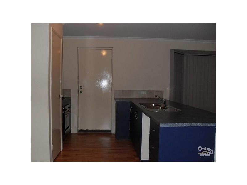 7 Seaspray Place, Waikiki WA 6169