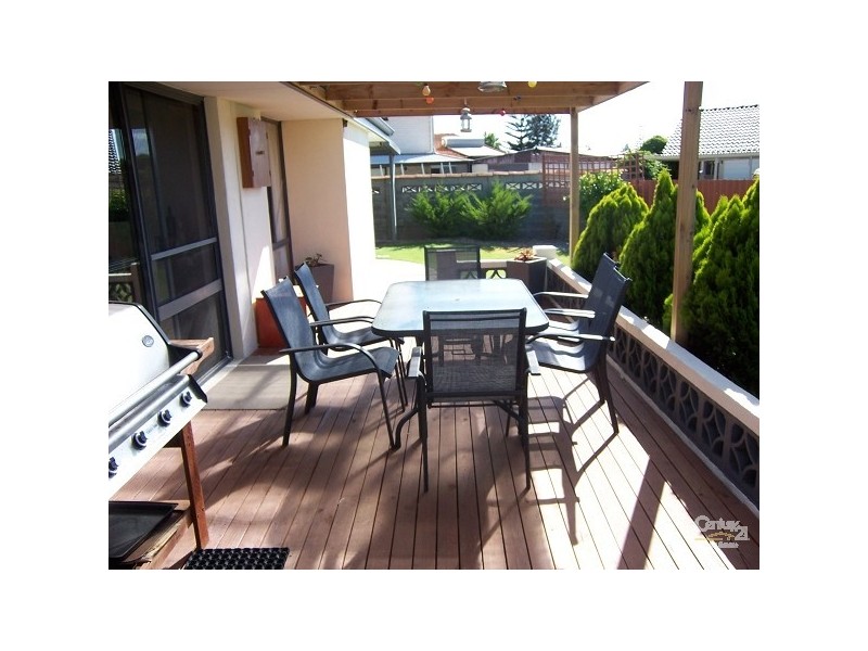 28 Malibu Road, Safety Bay WA 6169