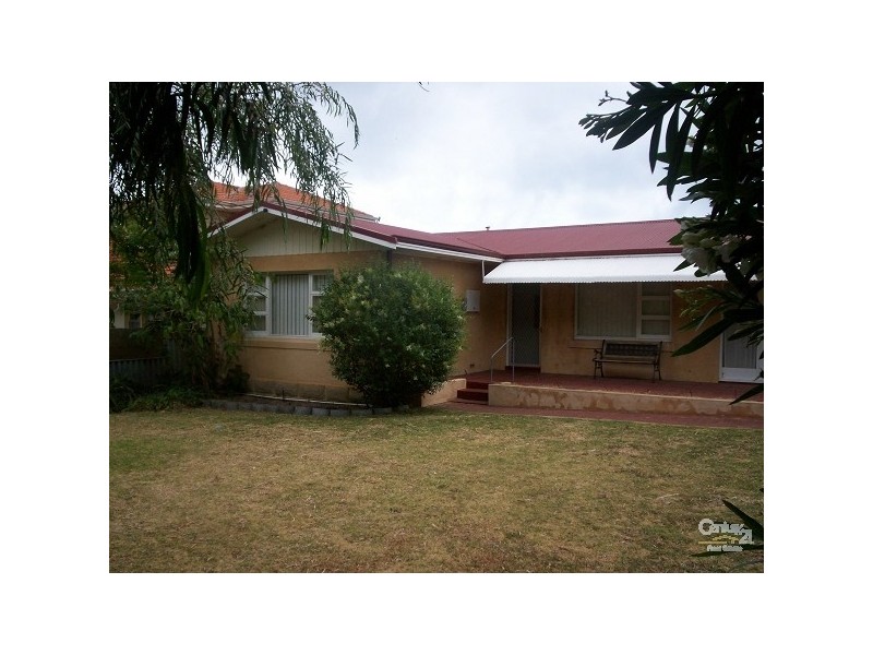 128 Kent Street, Rockingham WA 6168