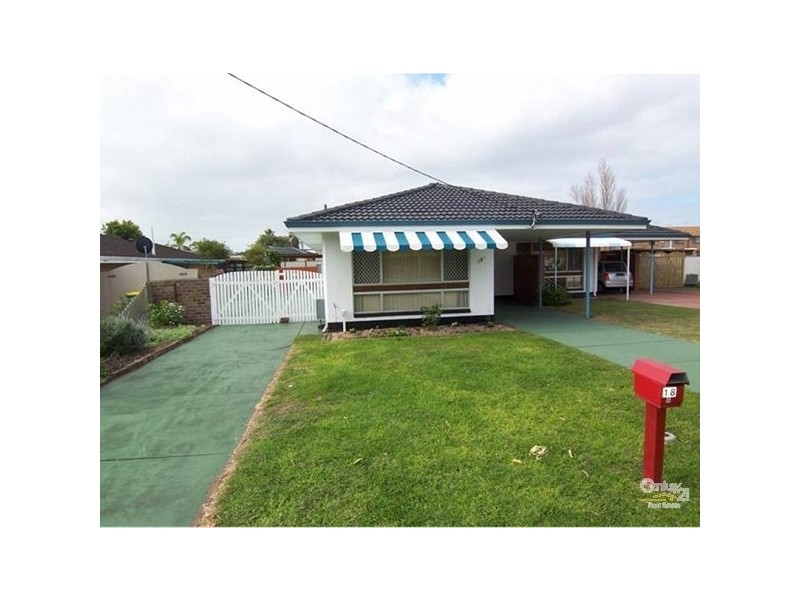 18A First Ave, Shoalwater WA 6169