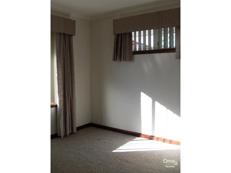 18A First Ave, Shoalwater WA 6169