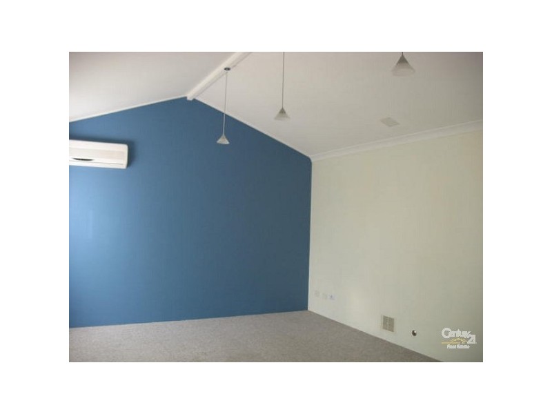 4/112 Kent street, Rockingham WA 6168