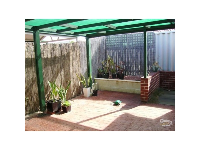 4/112 Kent street, Rockingham WA 6168