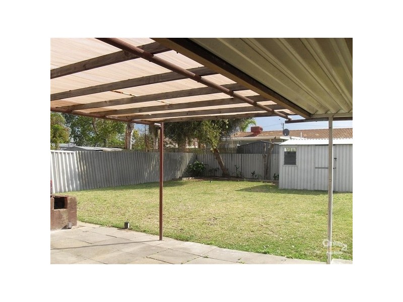 9 Waterton Way, Cooloongup WA 6168