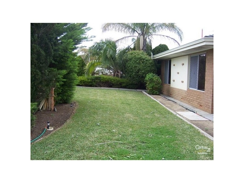 25 Orion Street, Rockingham WA 6168