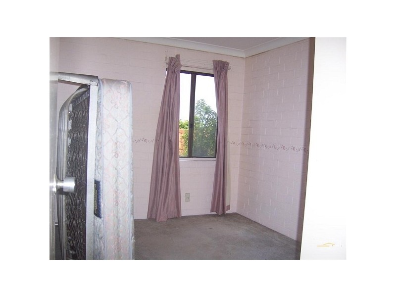 18/13 Merope Close, Rockingham WA 6168