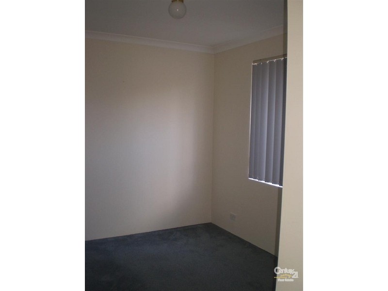 6/10 Dowling street, Rockingham WA 6168