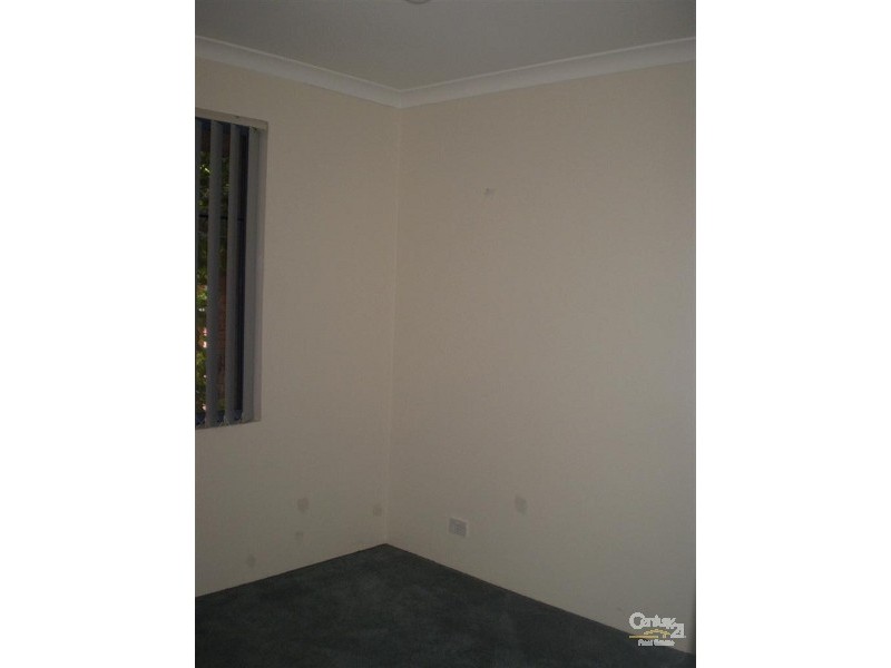 6/10 Dowling street, Rockingham WA 6168