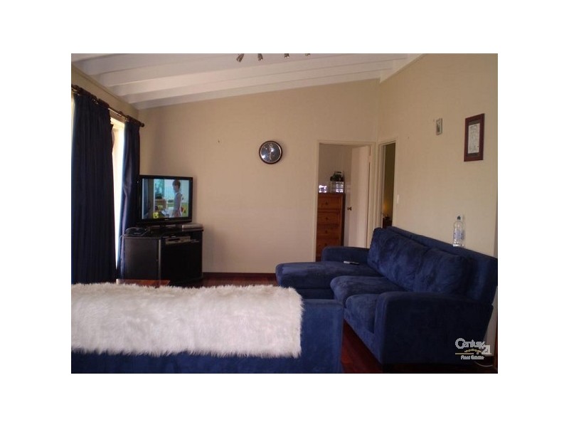 9 Ryde Way, Warnbro WA 6169