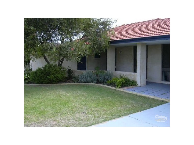 10 Ocean Place, Waikiki WA 6169