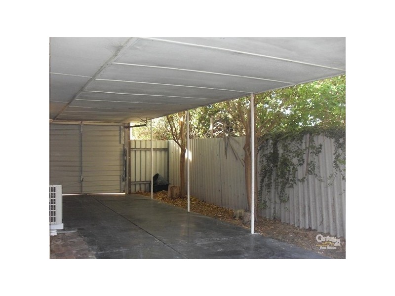 13 Julia Street, Safety Bay WA 6169