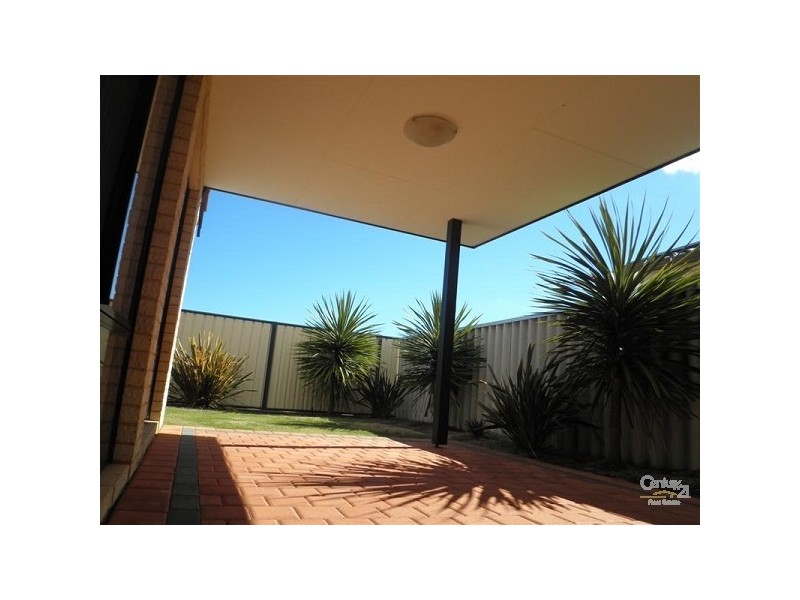 8 Tappan Way, Secret Harbour WA 6173