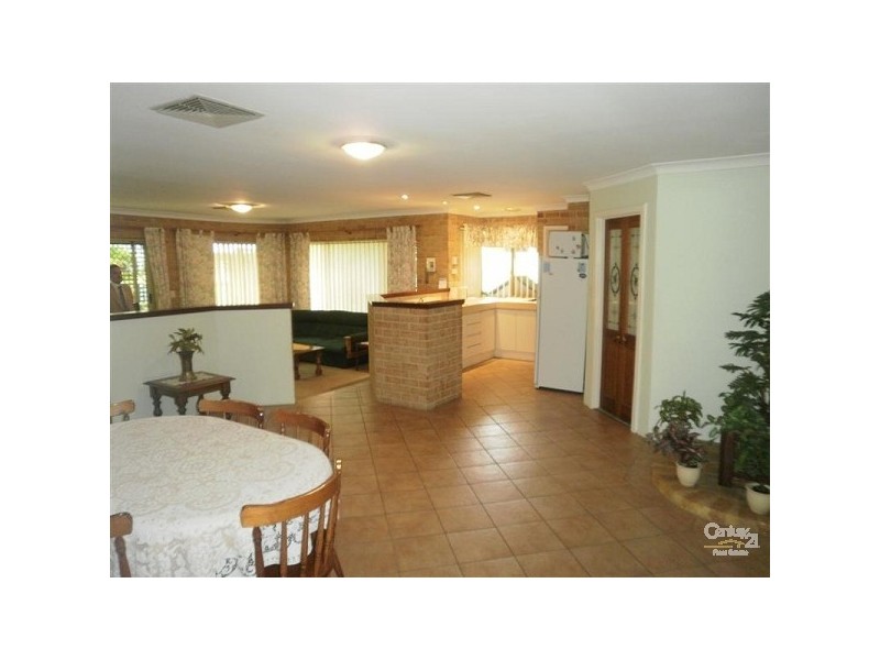 5 Rydal Court, Cooloongup WA 6168