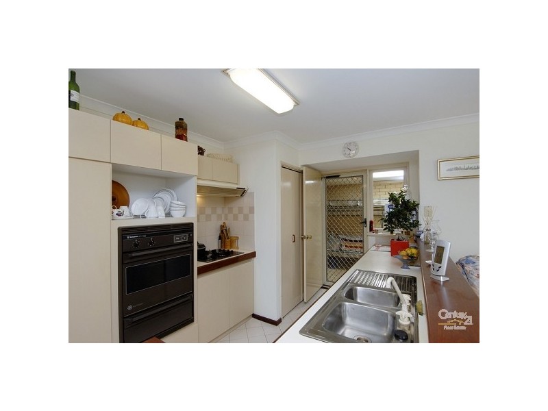 11/20 Kybra Mews, Rockingham WA 6168