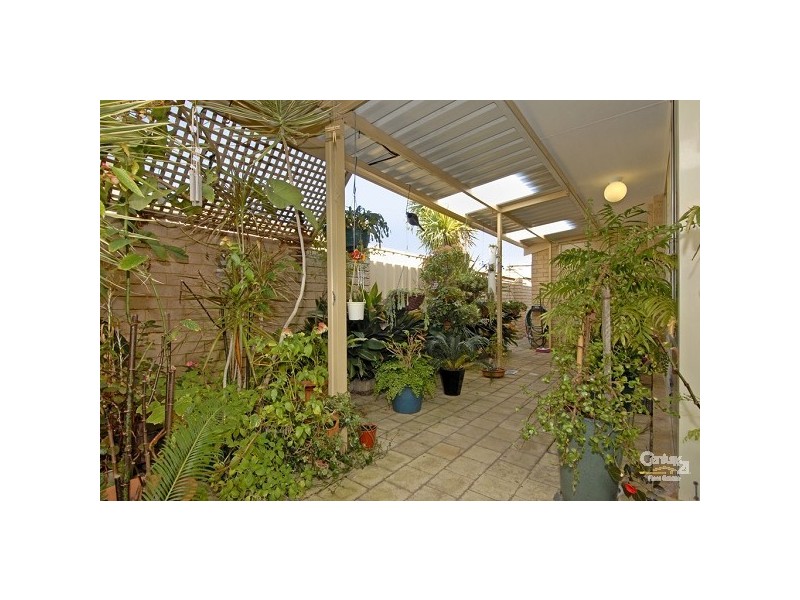 11/20 Kybra Mews, Rockingham WA 6168