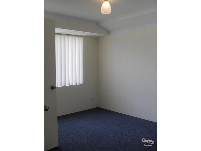4 Elixir Way, Rockingham WA 6168