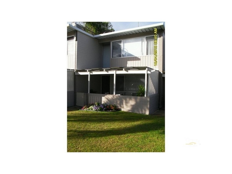 2/27 Harrison Street, Rockingham WA 6168