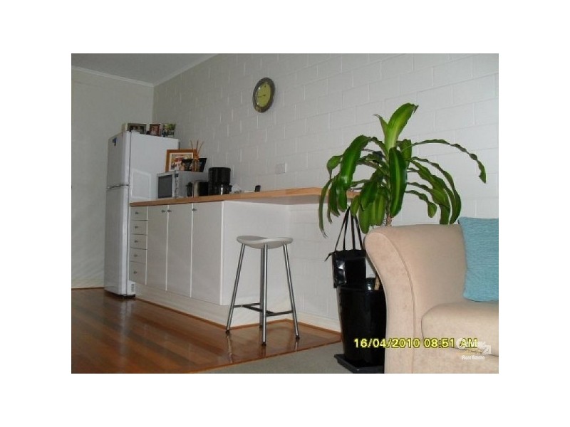 2/27 Harrison Street, Rockingham WA 6168