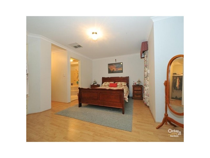 26 Bayside Boulevard, Port Kennedy WA 6172