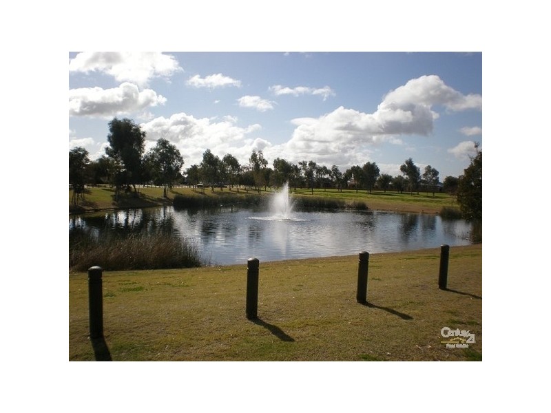 31 Riaza Parkway, Port Kennedy WA 6172