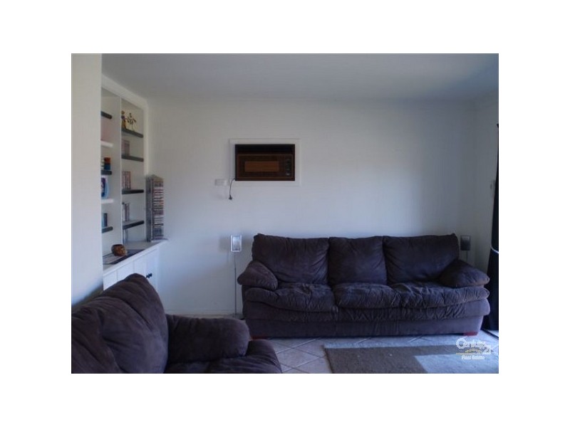 39 Cambridge Crescent, Cooloongup WA 6168