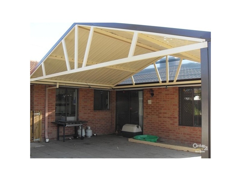 39 Cambridge Crescent, Cooloongup WA 6168