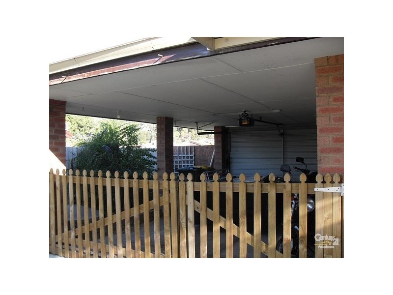 39 Cambridge Crescent, Cooloongup WA 6168