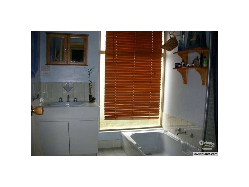 3 Duncraig Court, Cooloongup WA 6168