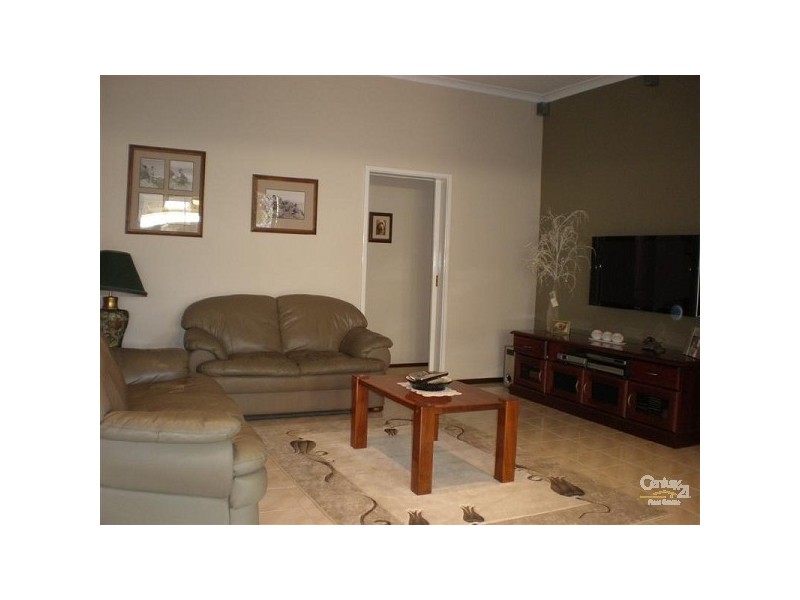 15 Keel Cove, Waikiki WA 6169