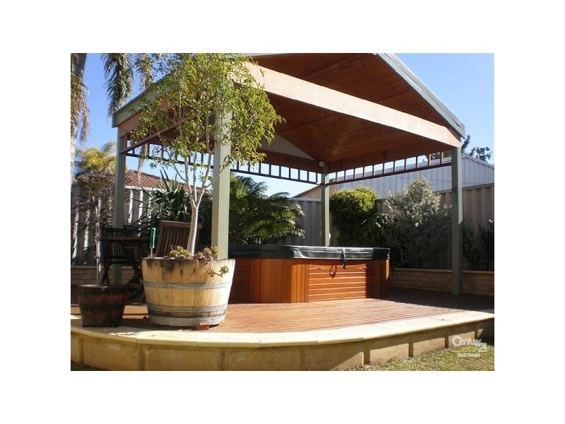 15 Keel Cove, Waikiki WA 6169