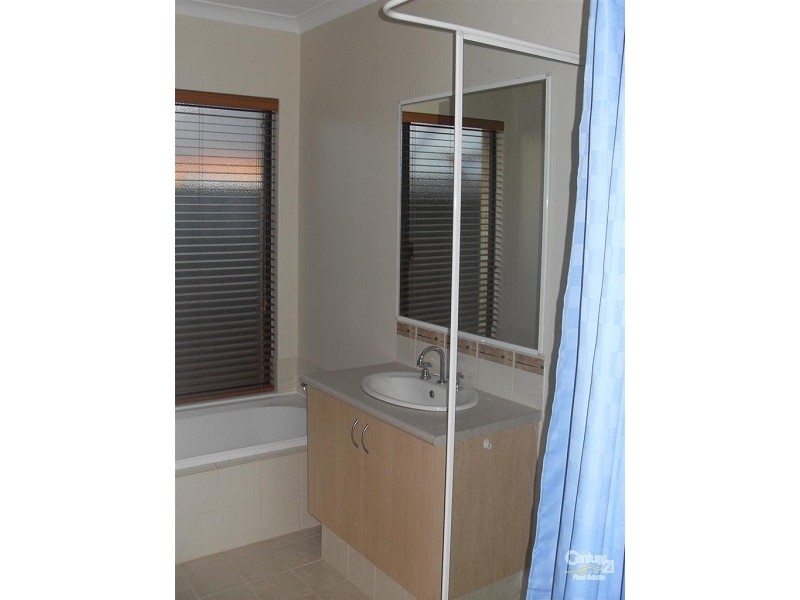116 Bayside Boulevard, Port Kennedy WA 6172