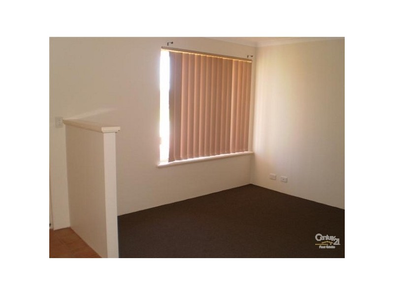 10/14 shoalhaven place, Waikiki WA 6169