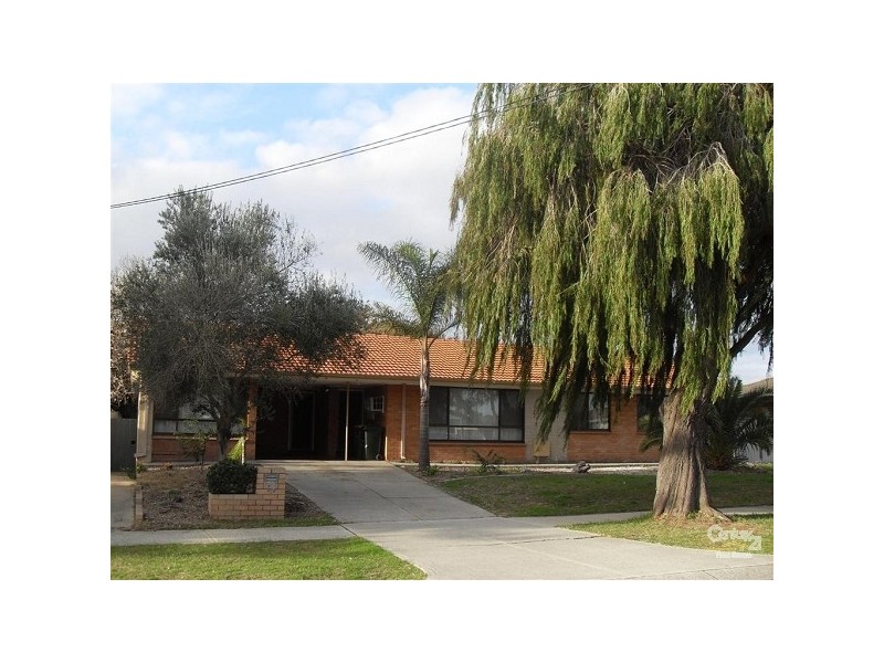 14 Houston Street, Rockingham WA 6168