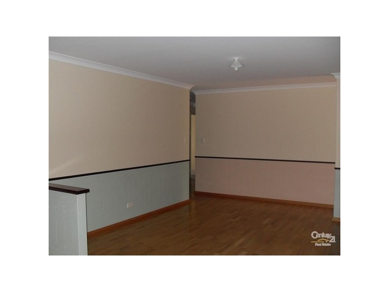 11 Palmer Street, Warnbro WA 6169
