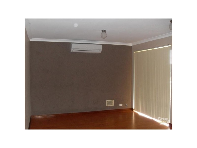 68 Gnangara Drive, Waikiki WA 6169