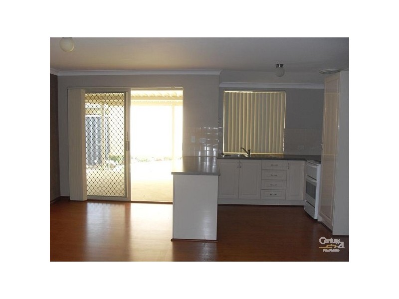 68 Gnangara Drive, Waikiki WA 6169