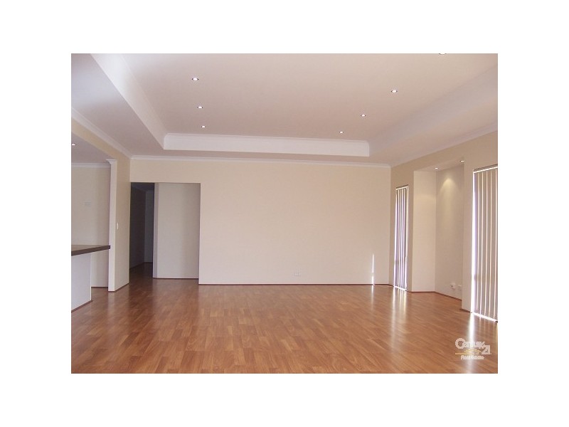 142 Harrington Waters Drive, Waikiki WA 6169