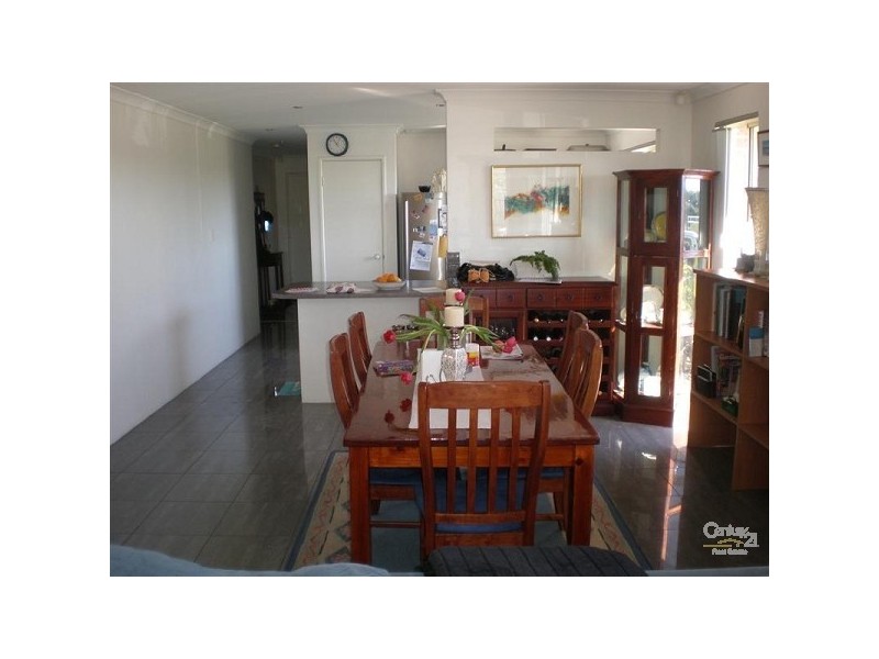 45 Jupiter Bend, Rockingham WA 6168