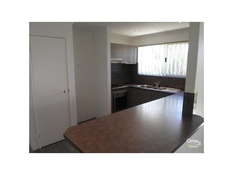45 Jupiter Bend, Rockingham WA 6168