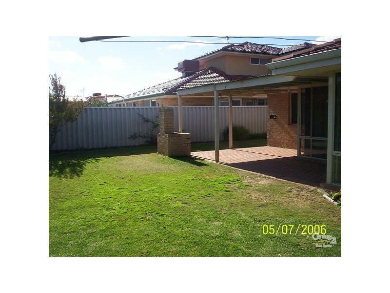 5 Summerhill Place, Warnbro WA 6169