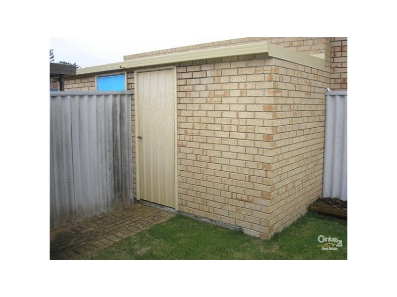 28/96 Simpson Avenue, Rockingham WA 6168