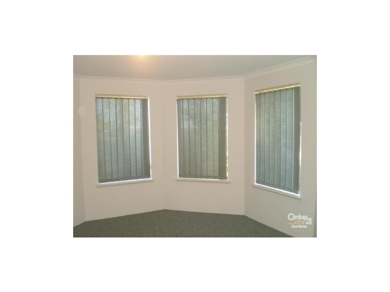 18 Morfontaine Parade, Port Kennedy WA 6172