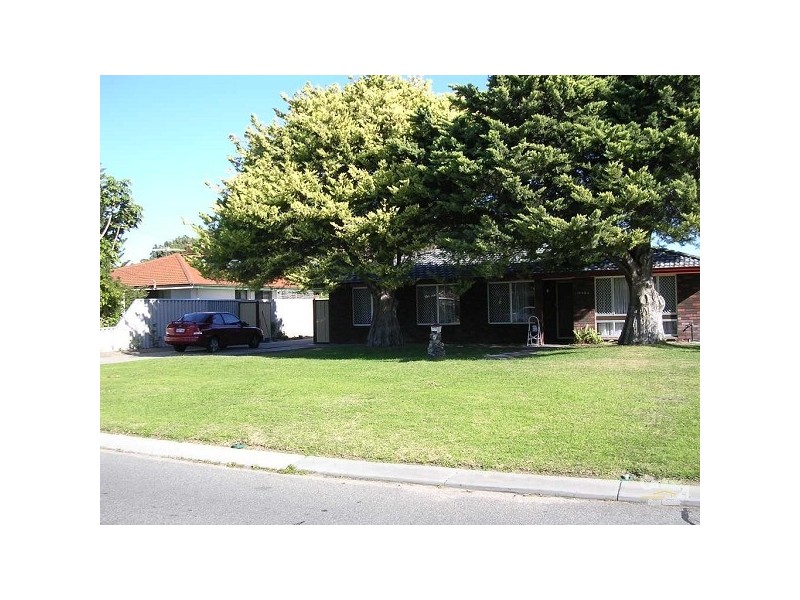 5 Milina Street, Hillman WA 6168