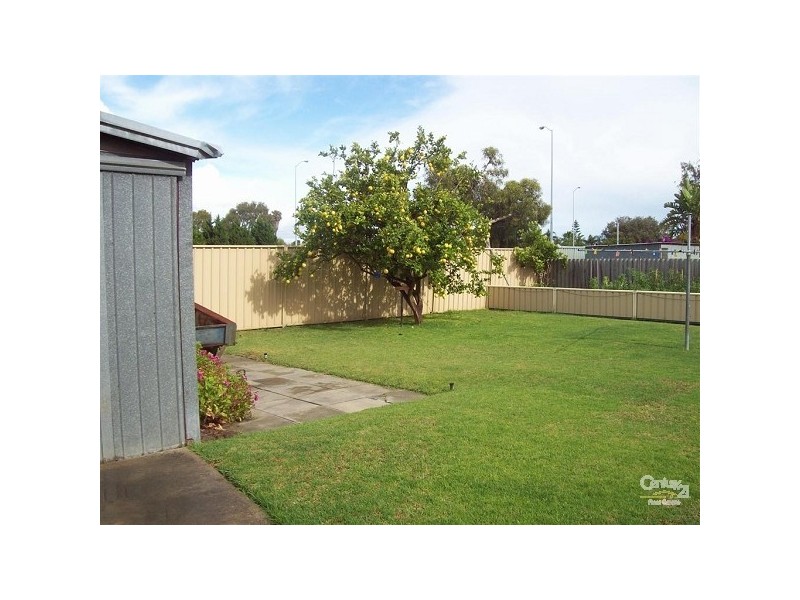 5 Milina Street, Hillman WA 6168