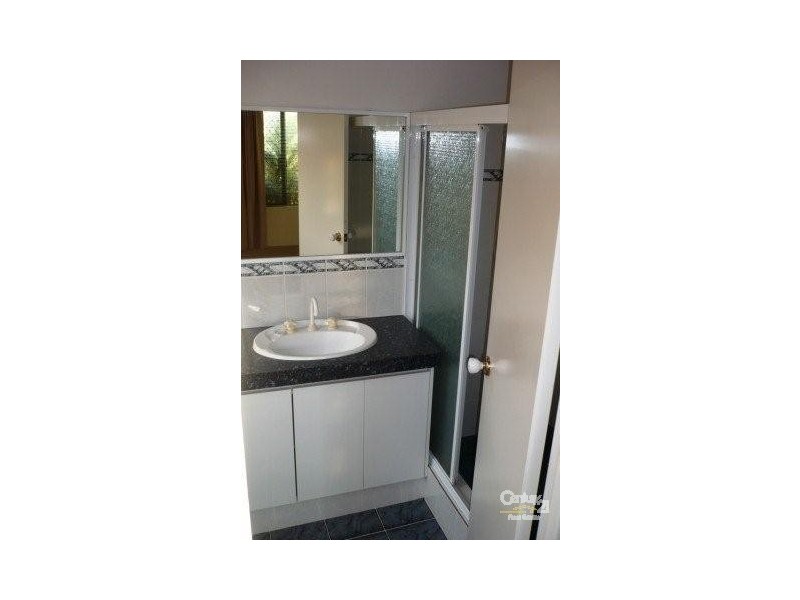 15 Dunlowe Loop, Warnbro WA 6169